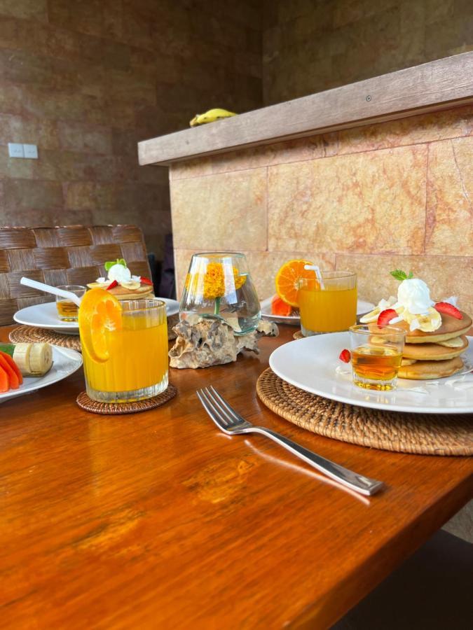 Nirankara Ubud Villa Екстериор снимка